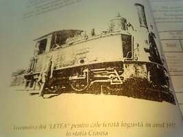 Poza 4 Locomotiva 004 Letea de ecartament ingust in statia Crasna in 1937.jpg